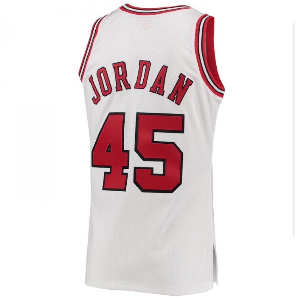 Men's Chicago Bulls Michael Jordan #45 Throwback White 1994-95 Hardwood Classics Player Jersey-Pro Kit Vault | Brand New 26/27 Sports Jerseys